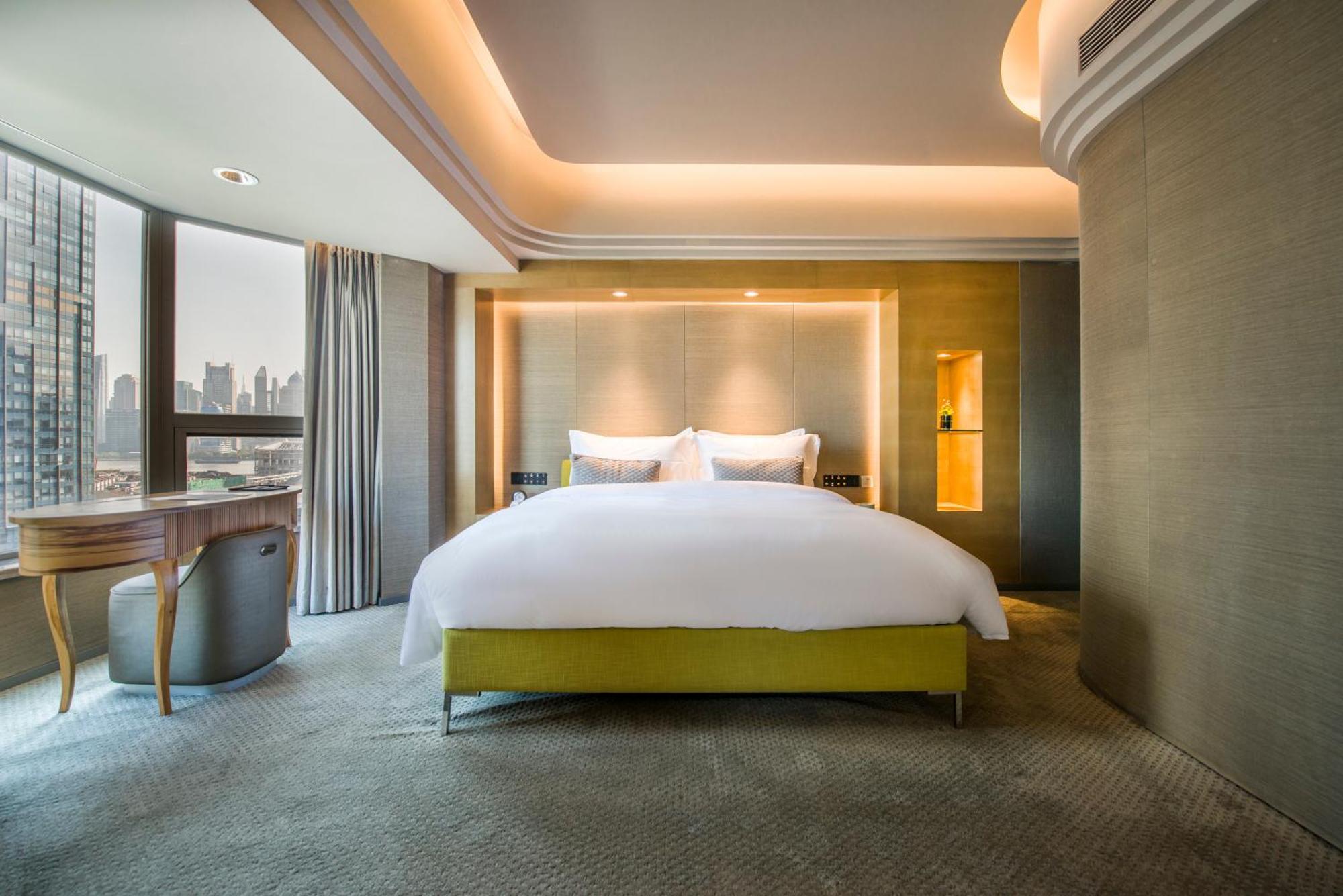 Hotel Elegant International - Bund Sichuan Road North Metro Branch Shanghai
