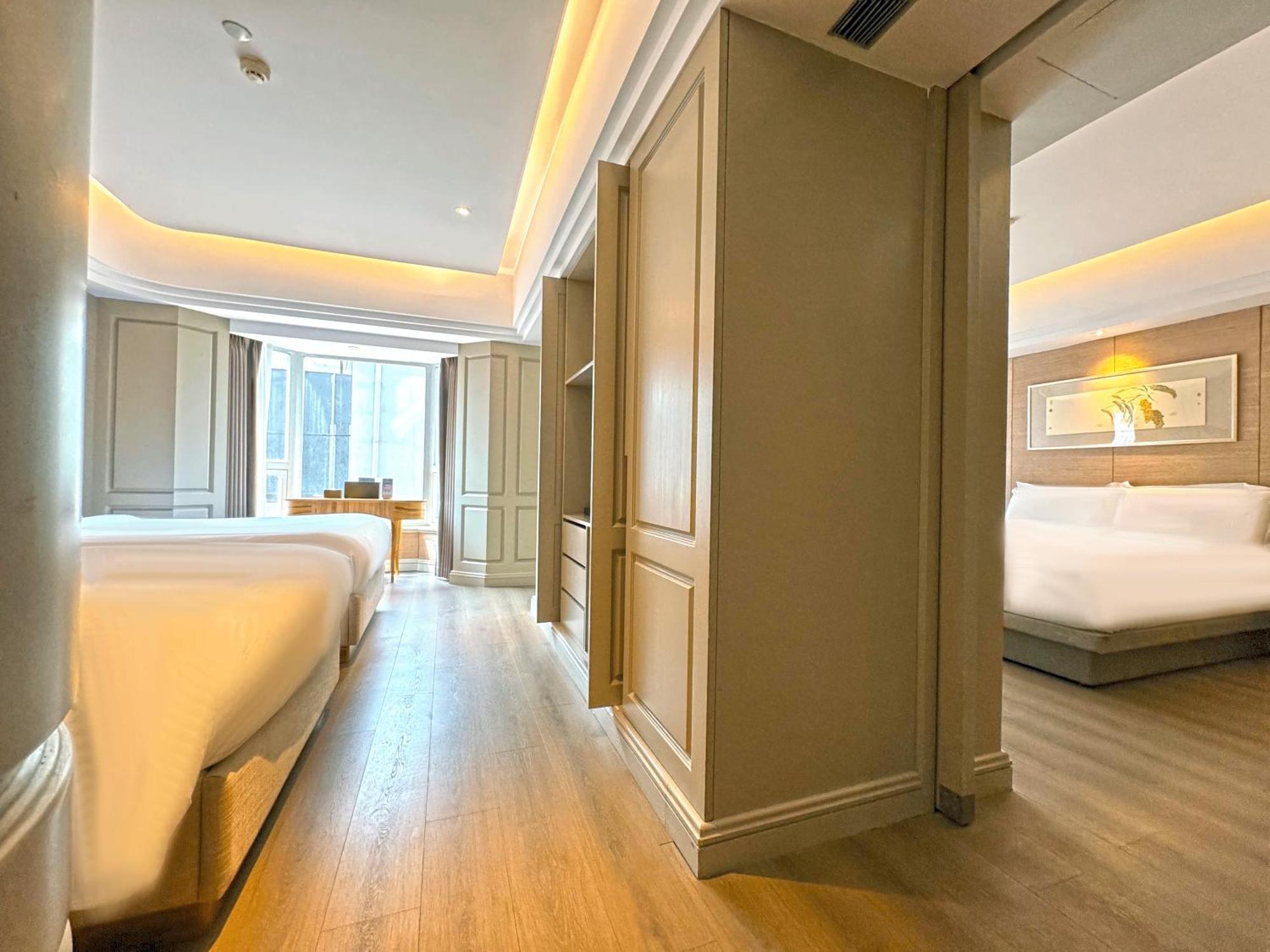 Hotel Elegant International - Bund Sichuan Road North Metro Branch Shanghai